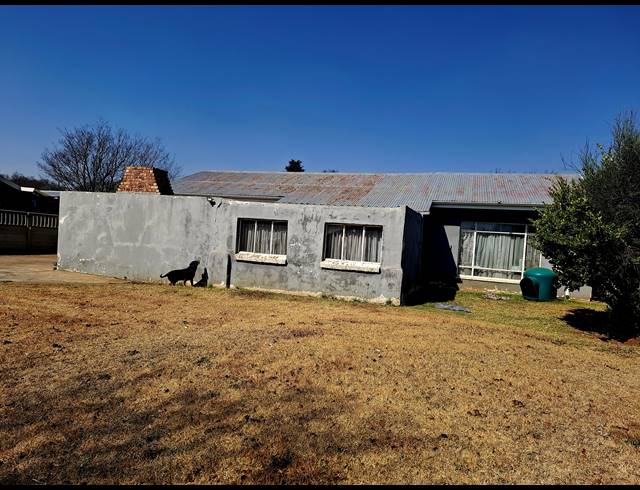 3 BEDROOM HOUSE FOR SALE IN STRUBENVALE